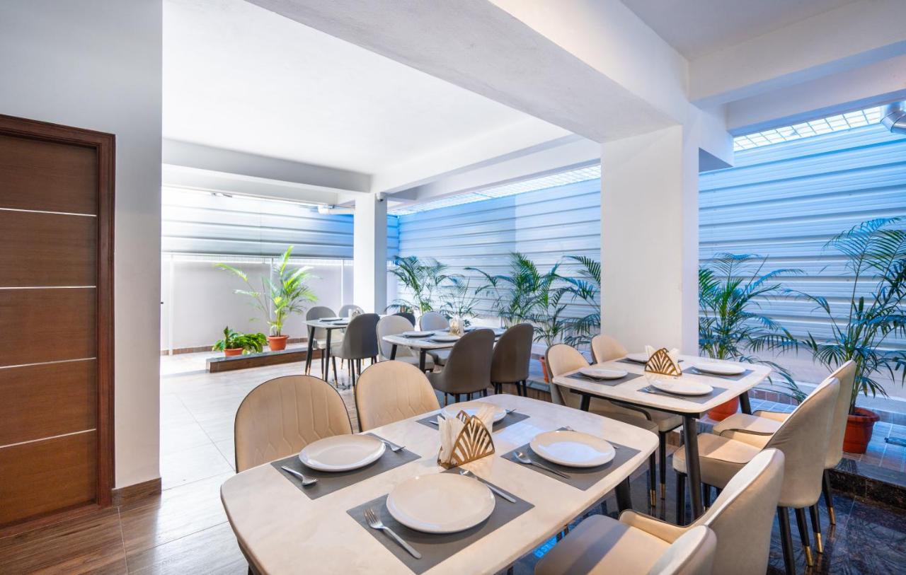 The Silver Chimes Suites Bangalore Eksteriør billede