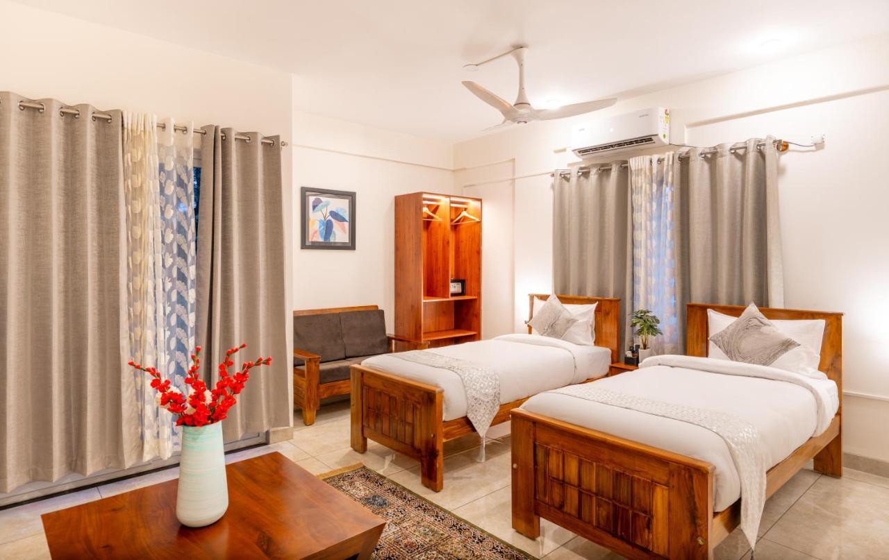 The Silver Chimes Suites Bangalore Eksteriør billede