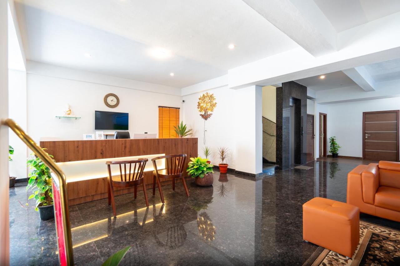 The Silver Chimes Suites Bangalore Eksteriør billede