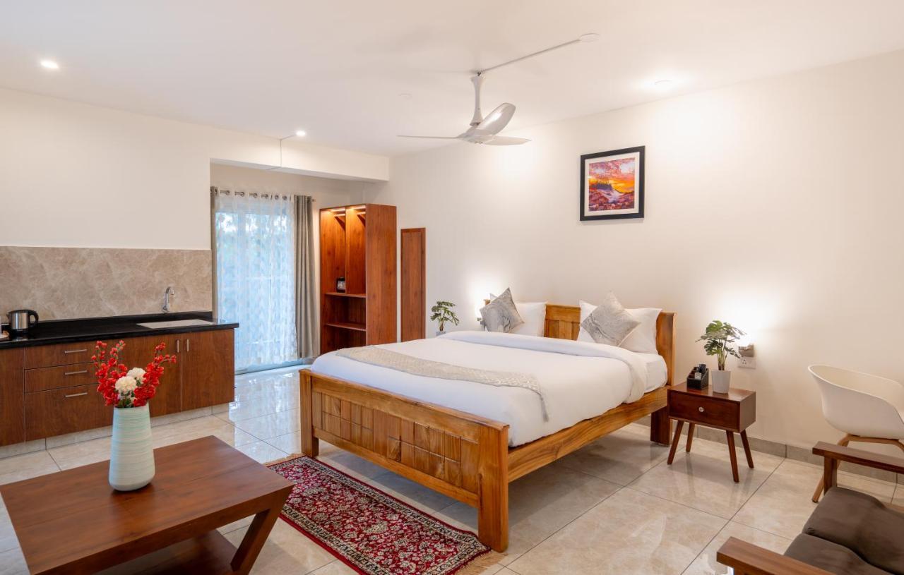 The Silver Chimes Suites Bangalore Eksteriør billede